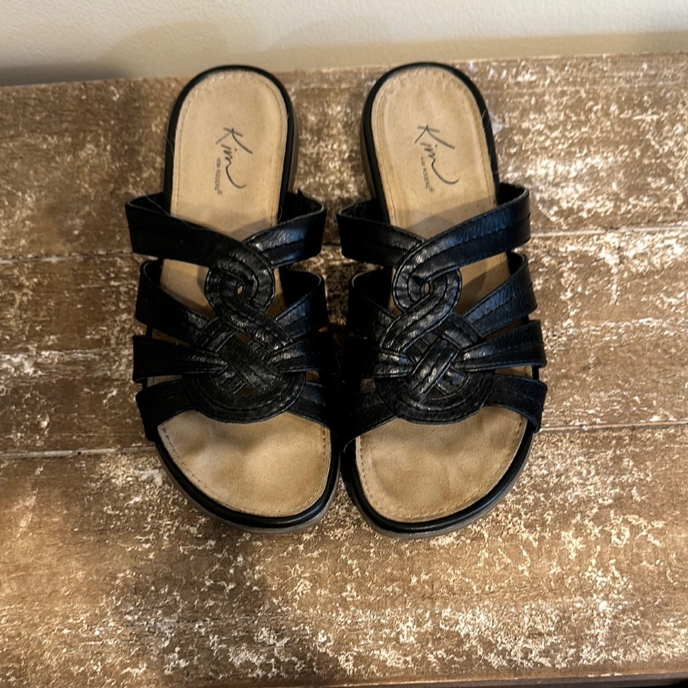 Kim Rogers Black Strappy Sandals size 6M